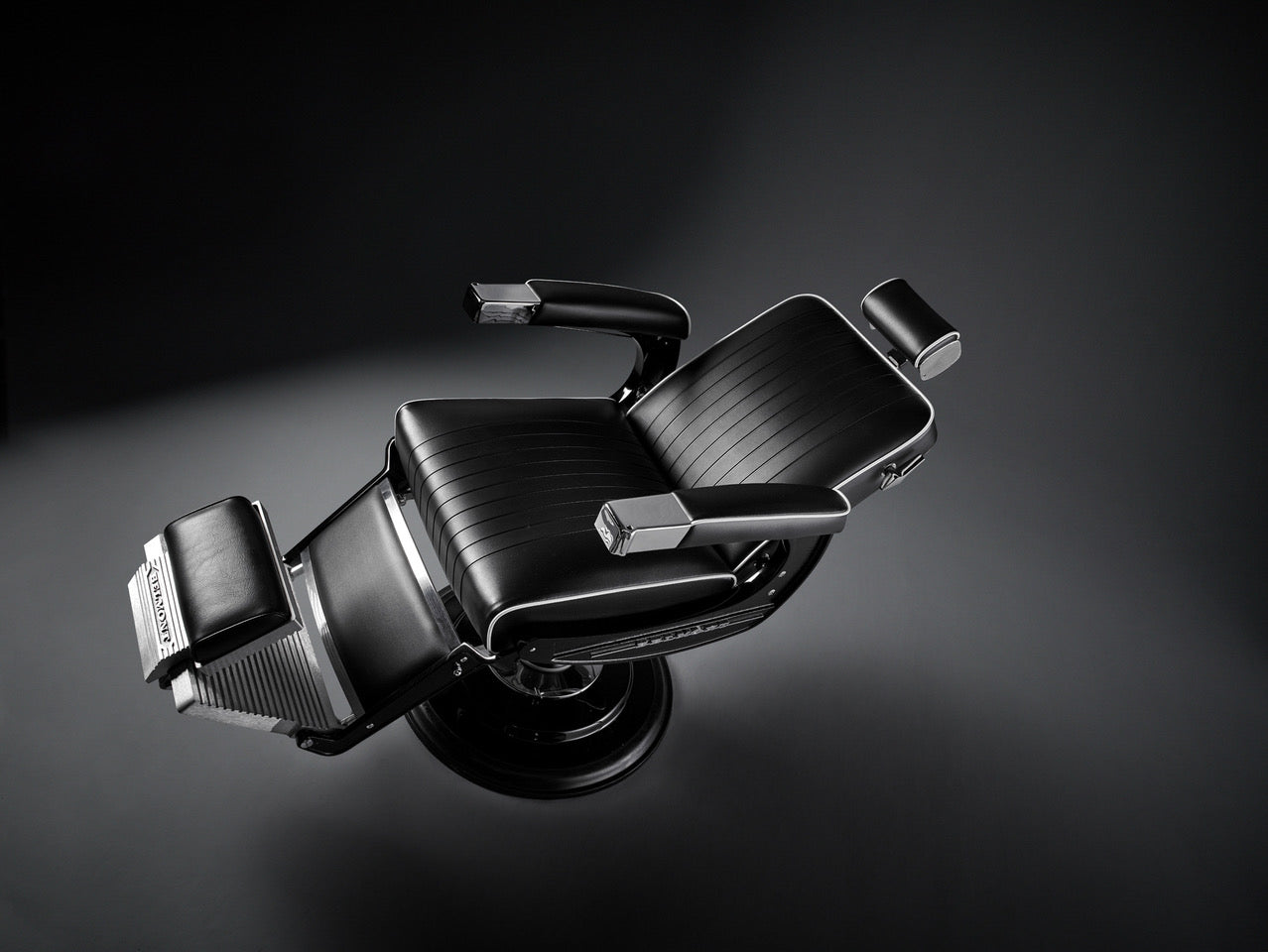 TAKARA BELMONT HS-1001TSBT ブラック Takara Belmont Barberchair Apollo 2 Elite - Classic Footrest