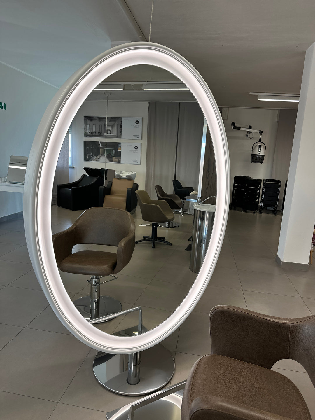 Ideas - Impressions: Premium Hair Salon Furnishings