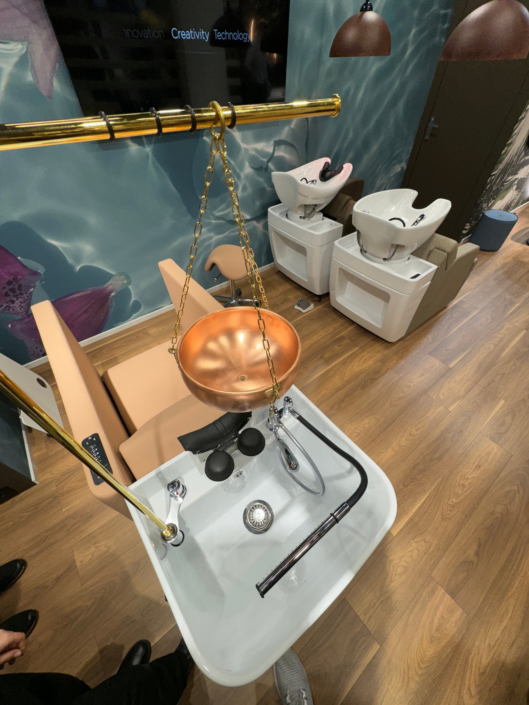 Karisma ZENITH Head Spa Liege – Waschliege mit Heizung &amp; Multifunktion