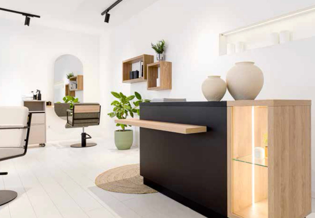 Pacchetto di attrezzature per parrucchieri New Line 2