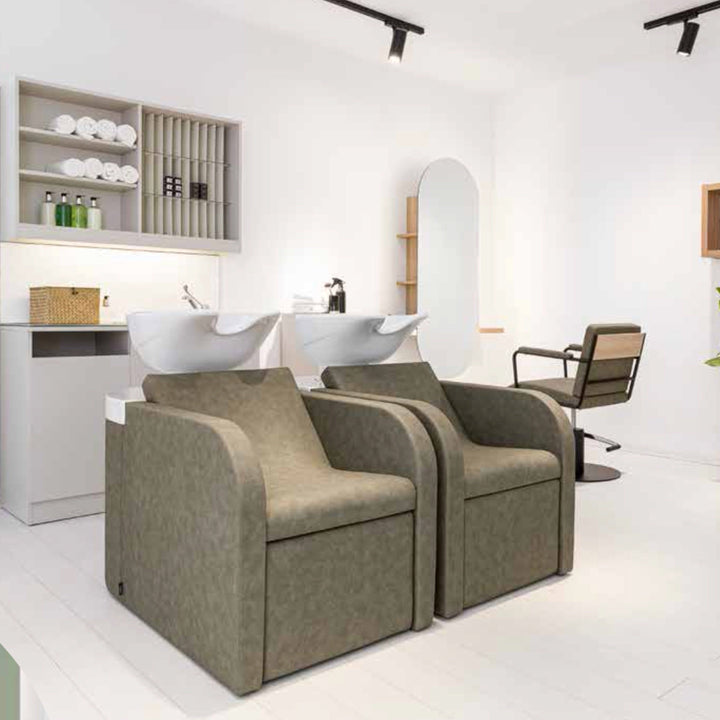 Pacchetto di attrezzature per parrucchieri New Line 2