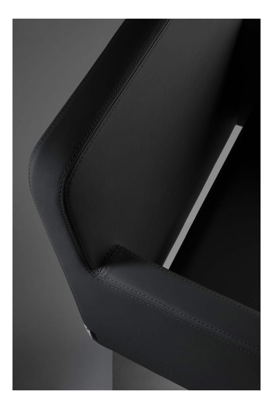 Fauteuil de coiffure Silo de la collection Cara