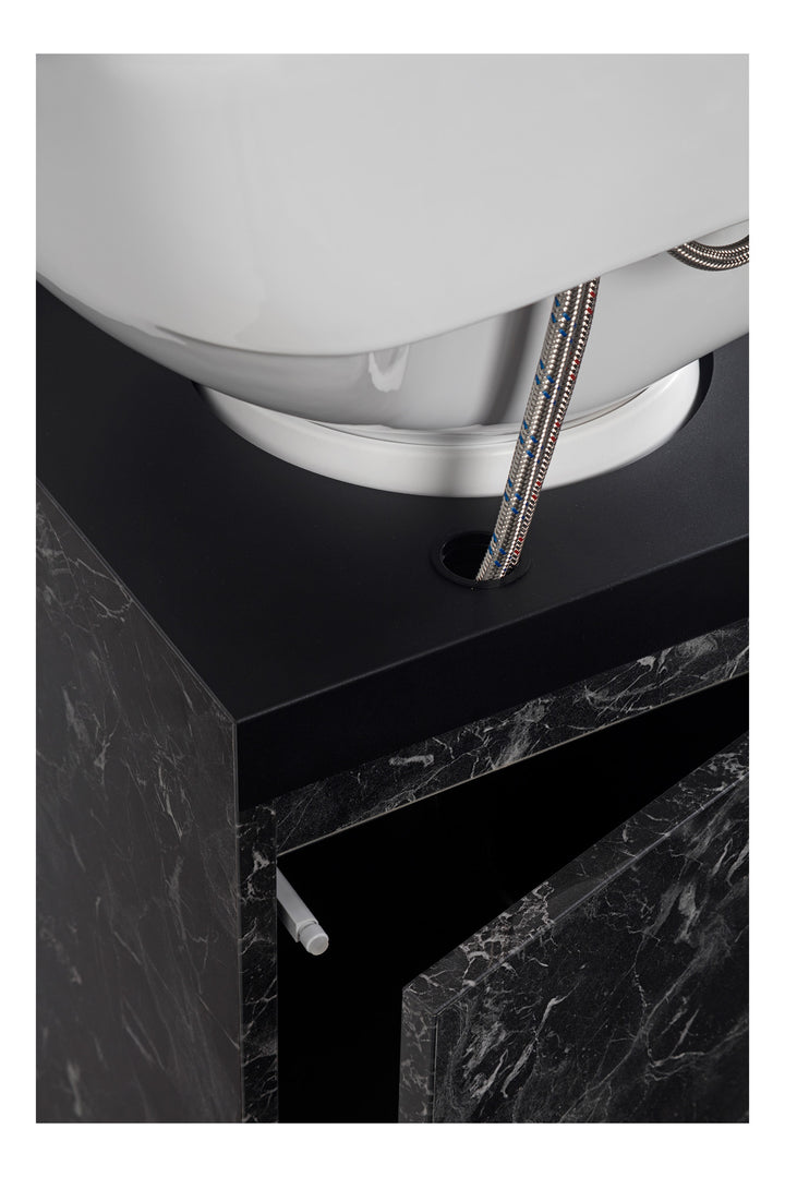 Pahi Washing Chair Bold