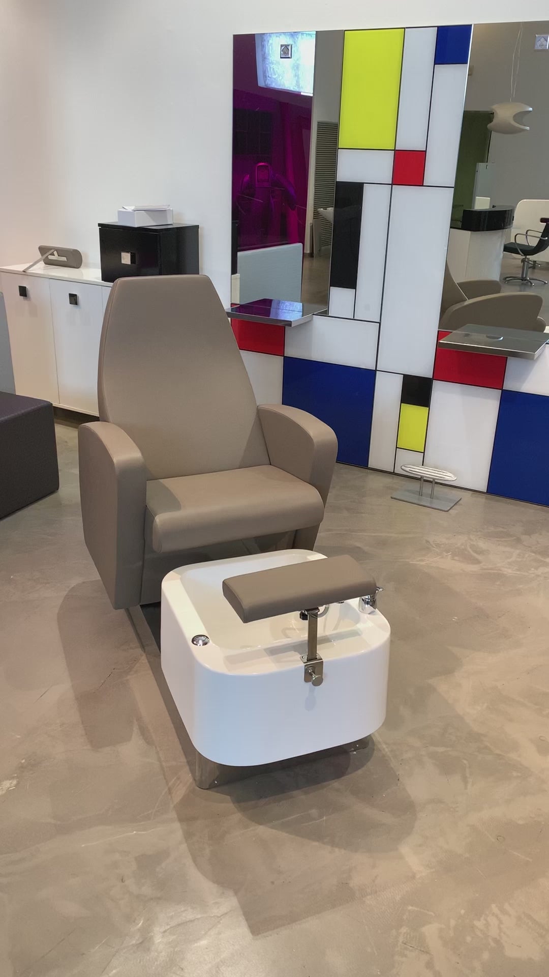 Nelson Mobilier ASTHETIK NELBYDRO