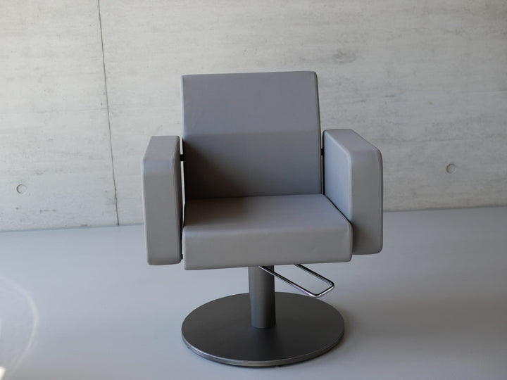 Greiner Friseurstuhl Modell 94