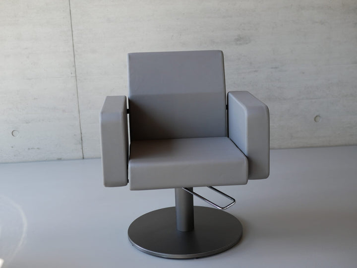 Greiner Friseurstuhl Modell 94