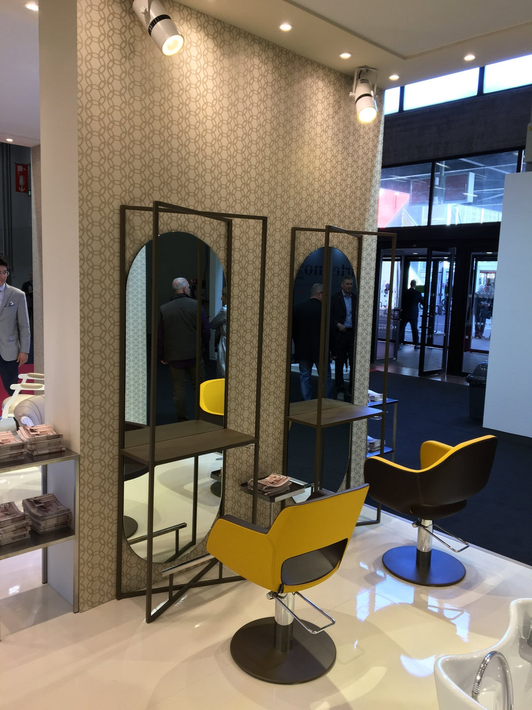 Salondesign24 SPAȚIU DE LUCRU DE PERETE Cage