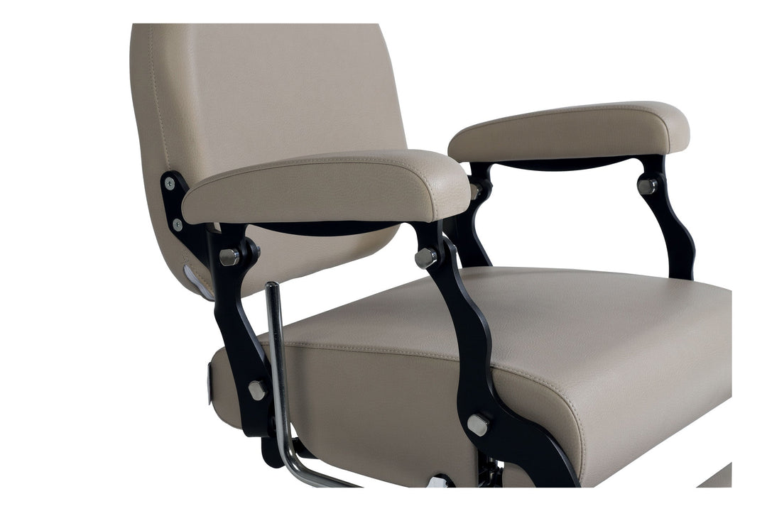 Salondesign24 Pánské kadeřnické křeslo Erkan