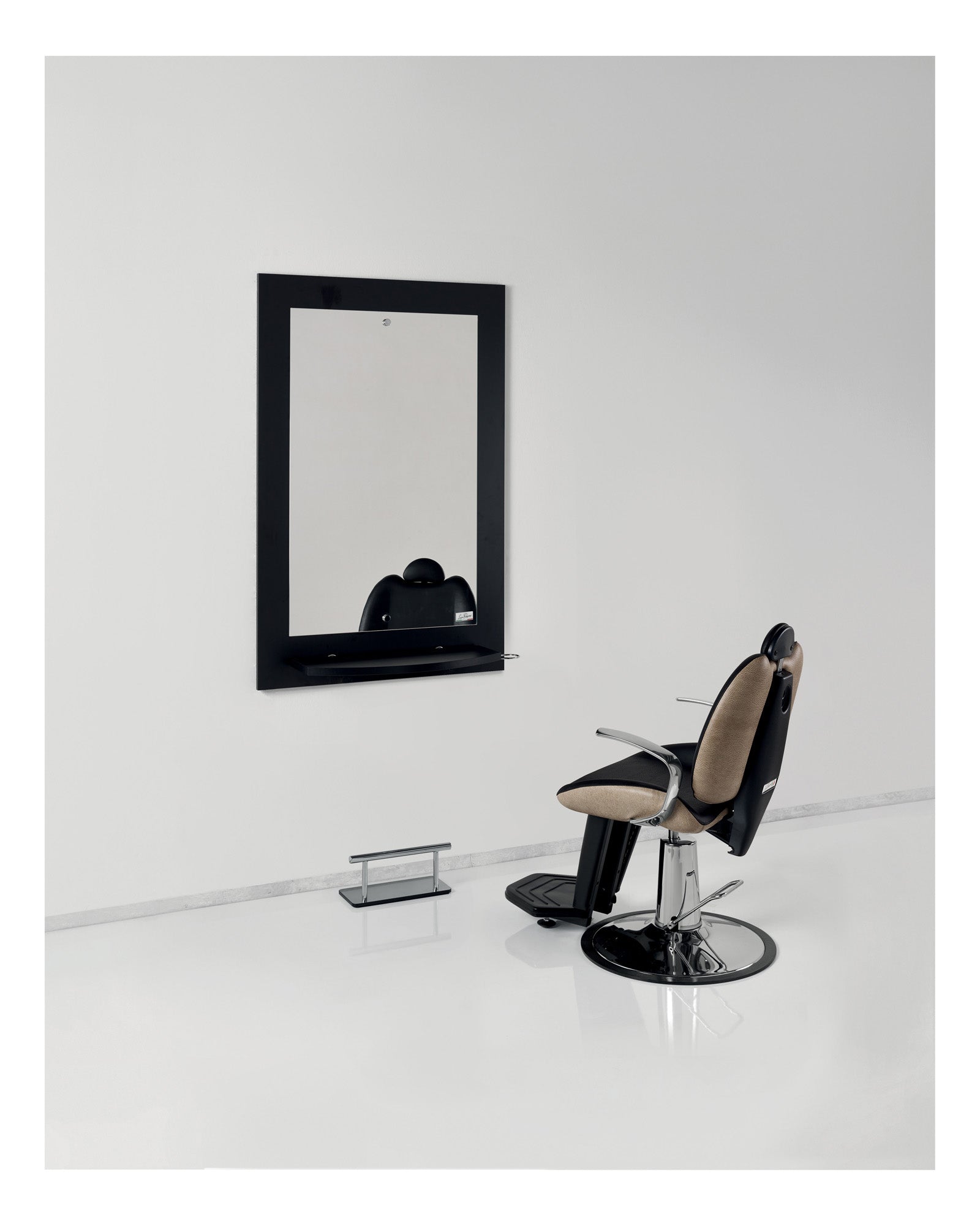 Luca Rossini Sonora BLACK - ohne Barberstuhl